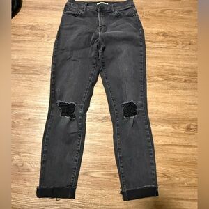 PacSun Black Distressed Ankle Jeans